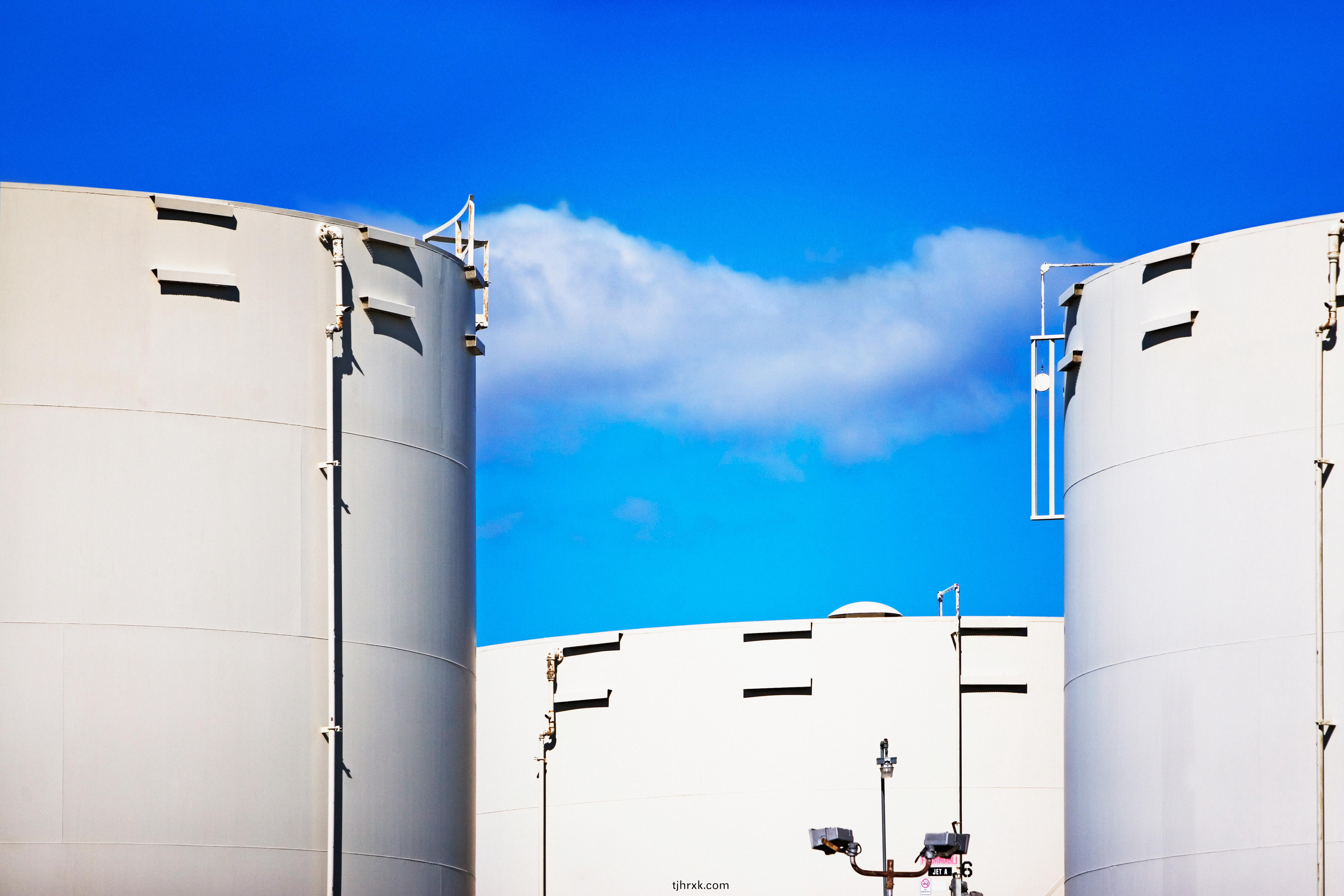 在網(wang)上(shang)購買百(bai)芬(fen)百(bai)除(chu)臭(chou)劑應(ying)該(gai)註意什麼？